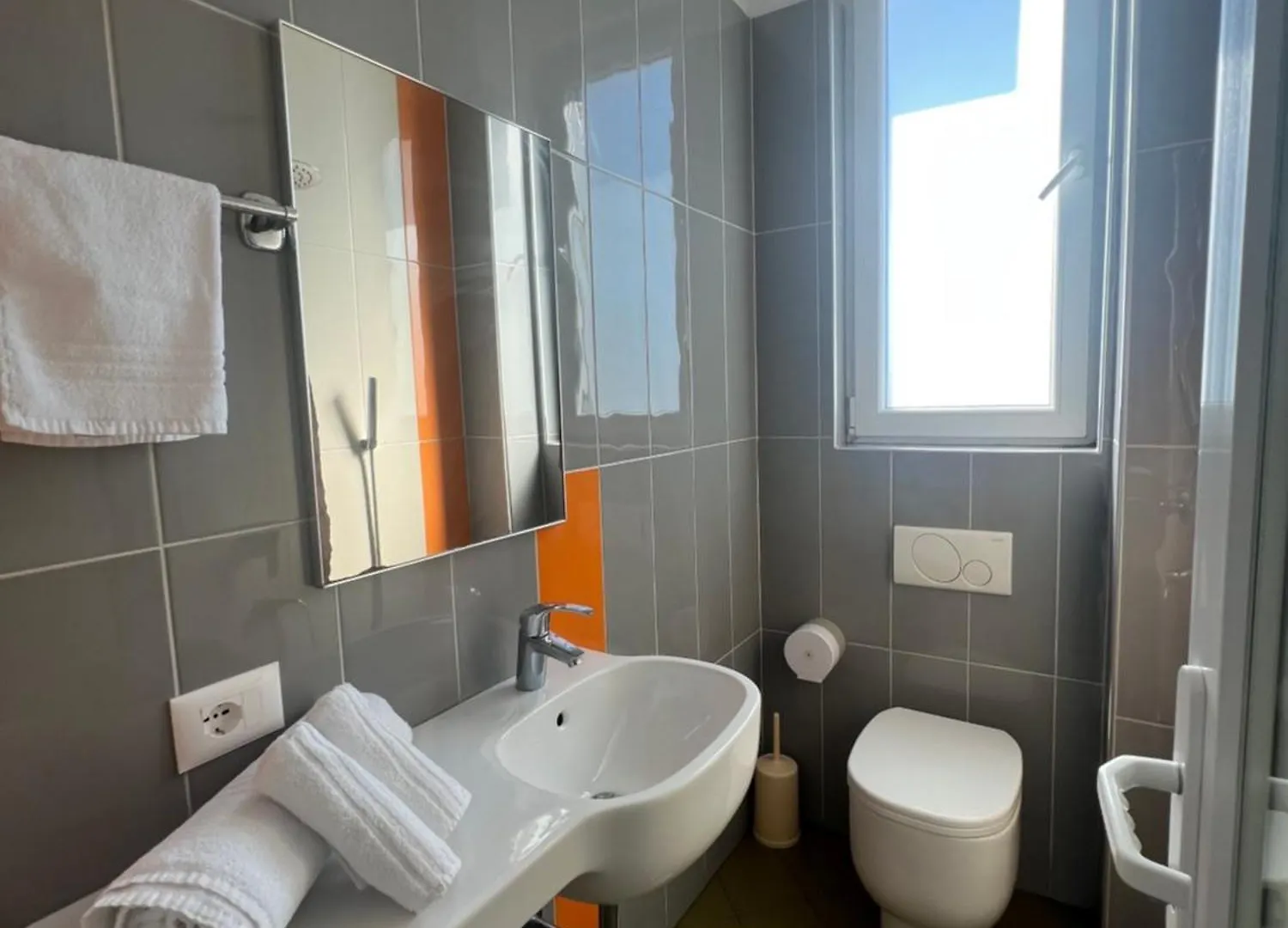 ***  Hotel Brilant Shëngjin Albanien